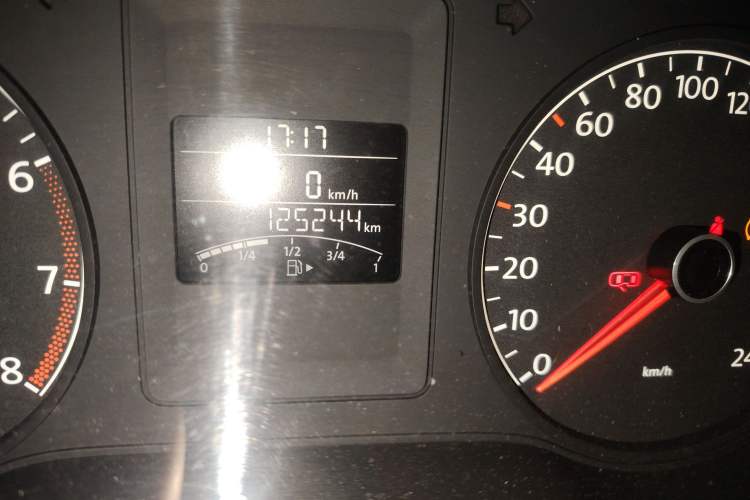 Used Volkswagen Sagitar 2014 1.6L Manual Comfort Model
