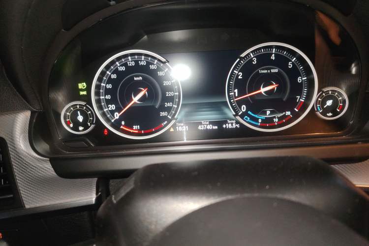 Used BMW 6 Series 2016 640i xDrive Convertible Coupé
