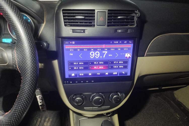 Used Buick Excelle 2013 1.5L Automatic Classic Model
