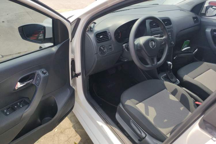 Used Volkswagen Polo 2016 1.4L Automatic Trendy Model