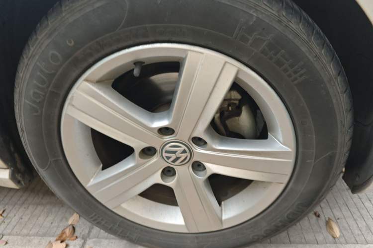 Used Volkswagen Lamando 2017 230TSI DSG Fashion Edition
