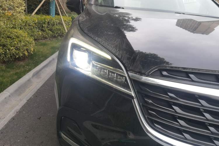 Used Buick Envision 2020 20T Two-Wheel Drive Elite Version