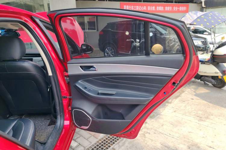 Used Chery Arrizo 5 2019 1.5L CVT Leisure Edition China V standard