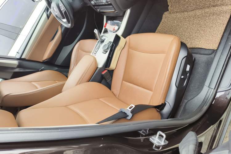 Used BMW X3 2014 xDrive28i Leading Model