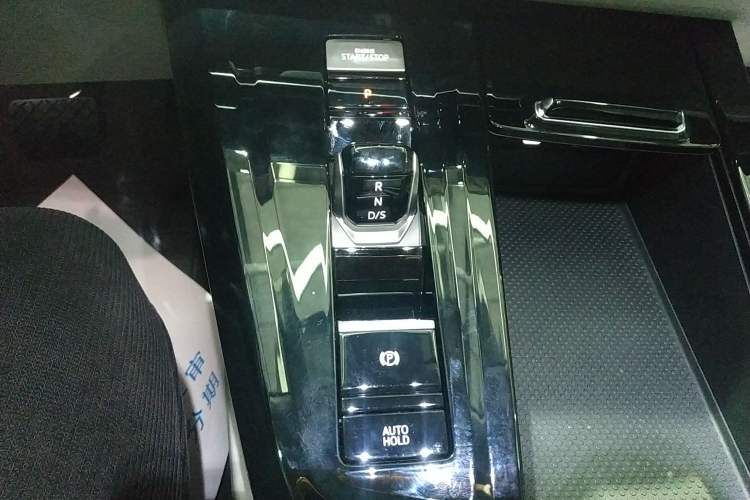 Used Volkswagen Talagon 2022 380TSI Four-Wheel Drive Luxury "Jiajing" Edition Pro 6 Seats Gear Lever