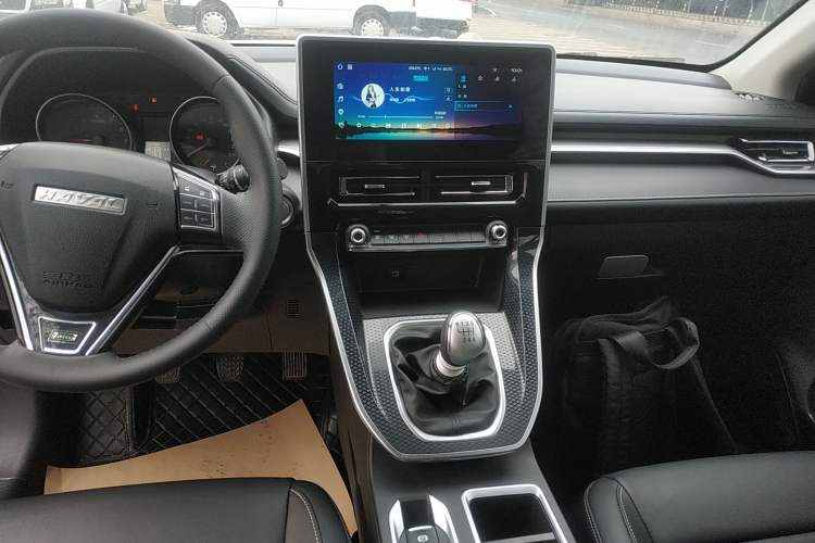 Used Haval M6 2021 PLUS 1.5T Manual Luxury Smart Connectivity Model
