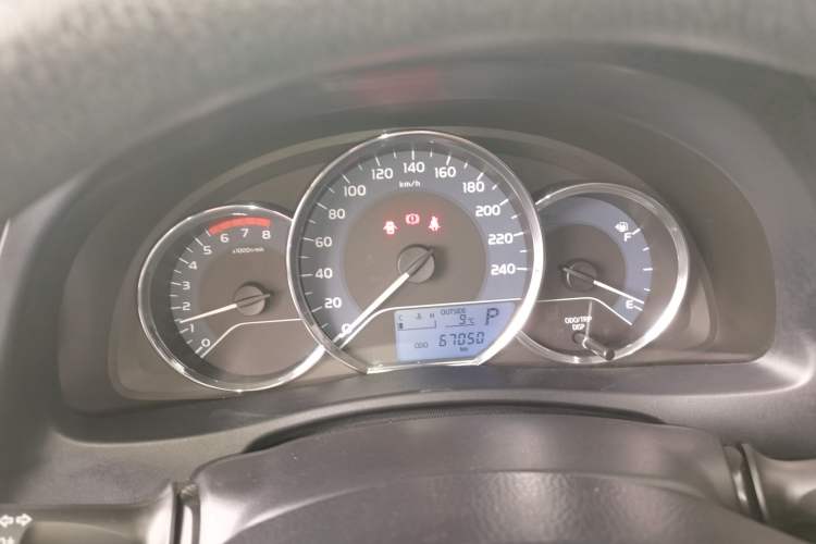 Used Toyota Levin 2017 Revised 185T CVT Elite Edition China V Standard Instrument Cluster