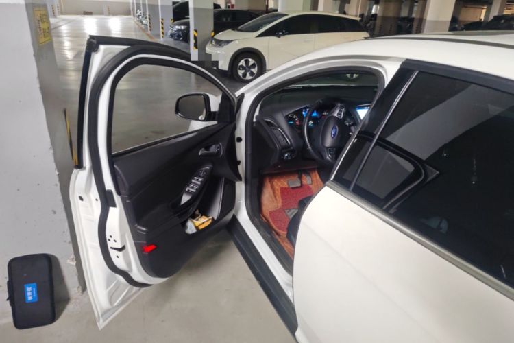 Used Ford Focus 2015 Sedan EcoBoost 180 Automatic Elite Model
