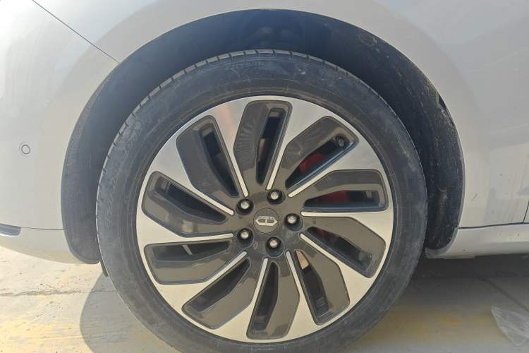 Used Hima AITO M5 2022 Extended-Range Four-Wheel Drive Ultimate Edition
