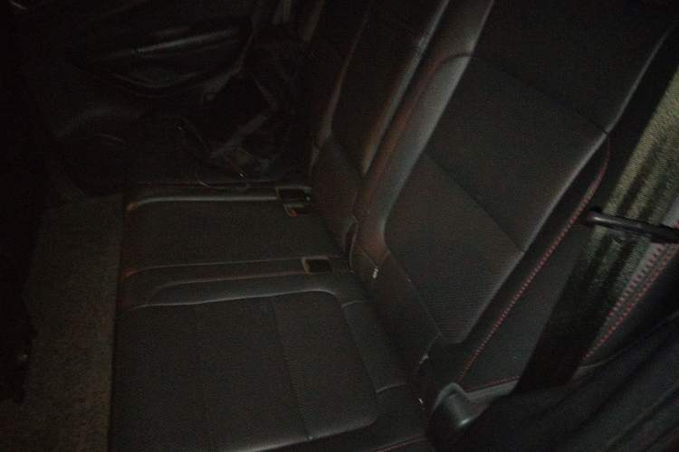 Used CHANGAN CS75 2016 1.8T Automatic Elite Model China IV Standard Left Rear Seat