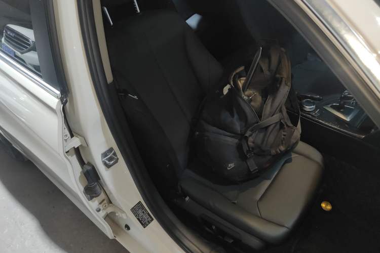 Used BMW 3 Series 2015 320Li Luxury Edition Fashion Model