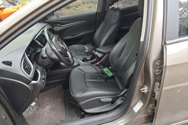 Used Buick GT 2019 18T Automatic Connected Elite Model China VI Standard Left Front Seat