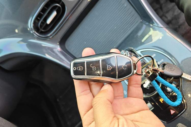 Used BYD e2 2023 Comfort Model Interior 1