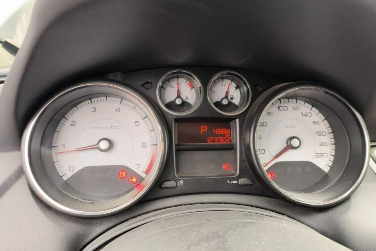 Used Peugeot 308 2013 1.6L Automatic YouShang Model
