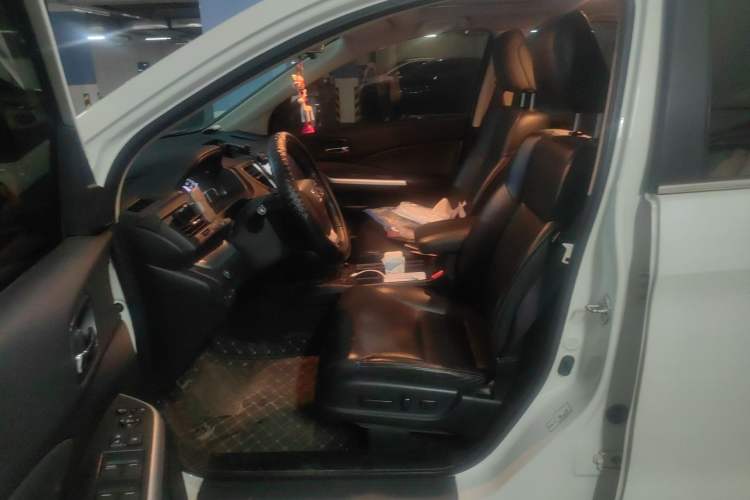 Used Honda CR-V 2015 2.4L two-wheel drive luxury version
