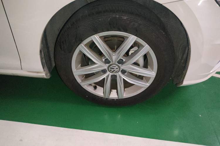 Used Volkswagen Golf 2018 230TSI Automatic Comfort Model
