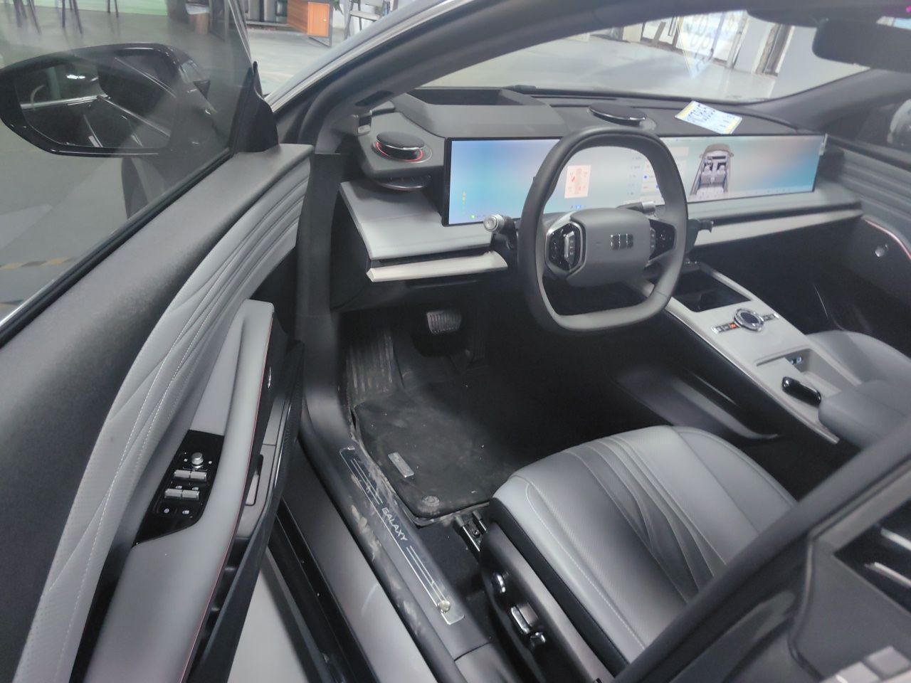 Geely Galaxy E8 2024 665 km Range Rear-Drive Starship Long-Range Version — снимка 16