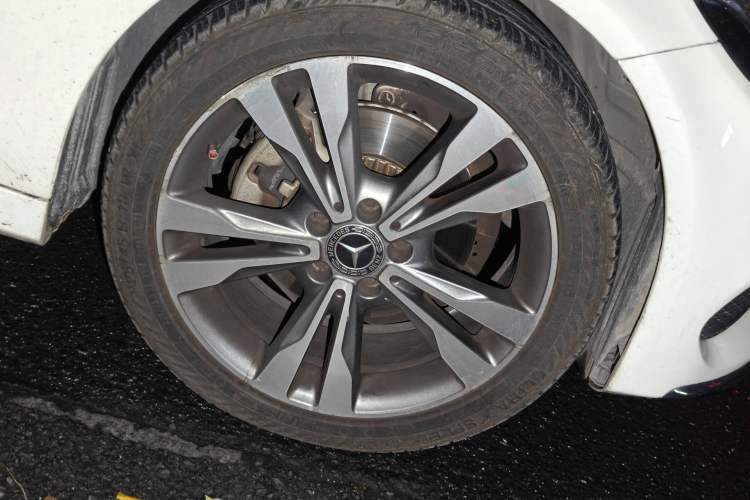 Used Mercedes-Benz C-Class 2018 C 200 L 4MATIC Sport Edition
