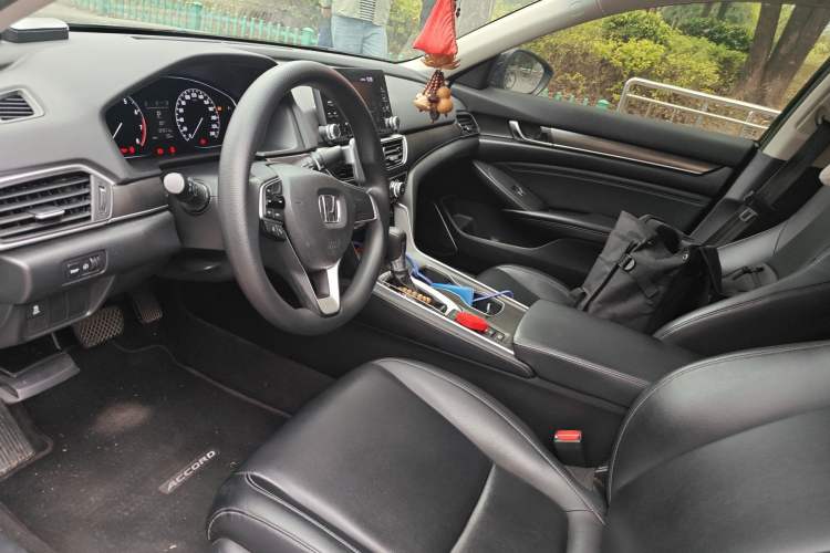Used Honda Accord 2018 230TURBO Comfort Edition China VI Emission Standard Left Front Seat
