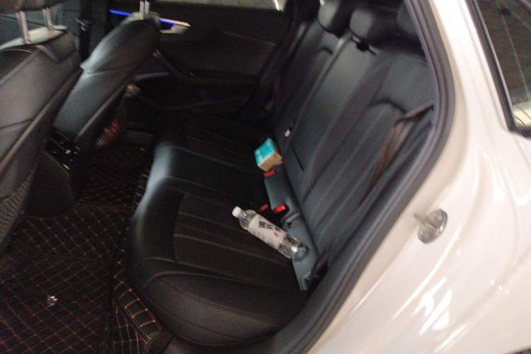 Used Audi A4L 2024 40 TFSI Luxury Dynamic Edition