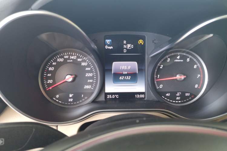 Used Mercedes-Benz C-Class 2015 C 200 L Sport Edition
