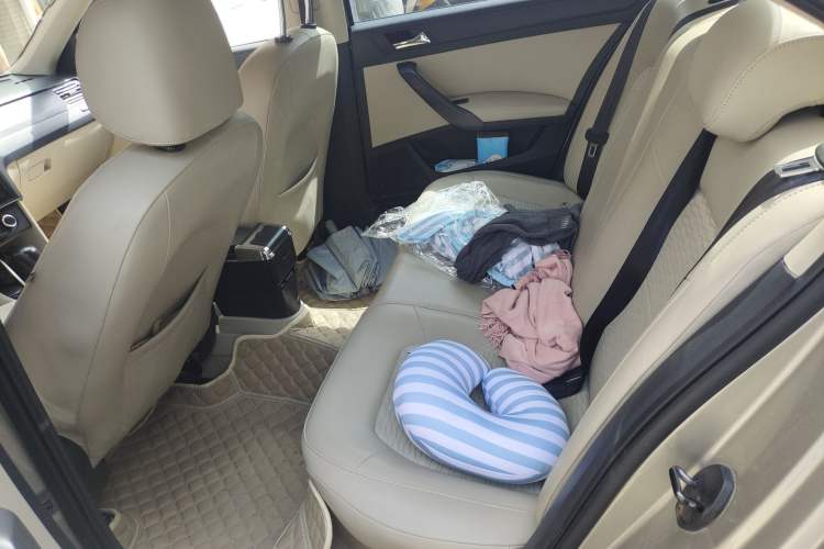 Used Skoda Rapid 2013 1.6L Automatic Smart Selection Model