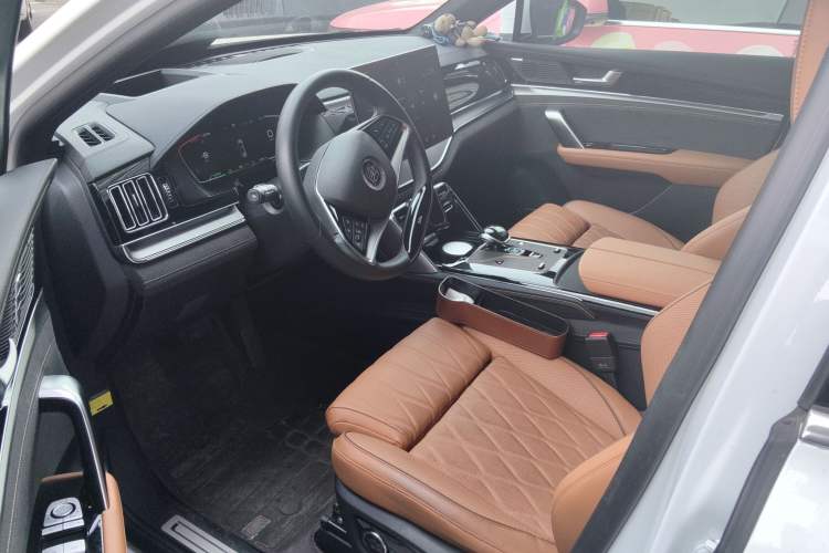 Used BYD Tang New Energy 2023 DM-i Champion Edition 112KM Prestige Model
