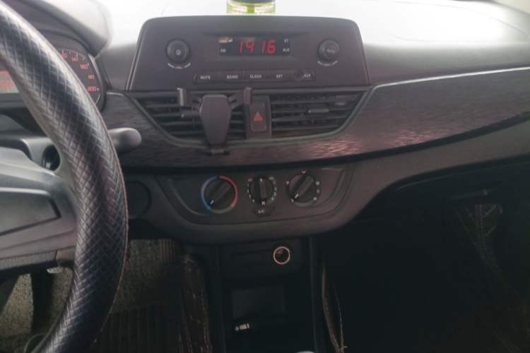 Used Baojun 310 2016 1.2L Manual Value Edition
