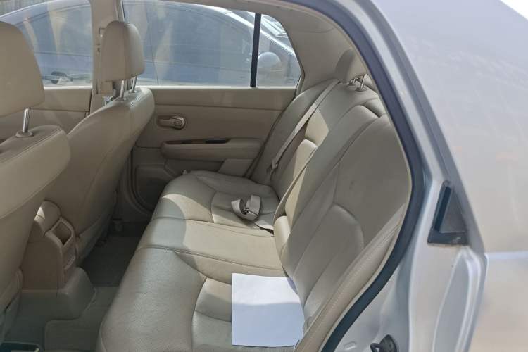 Used Nissan Tiida Sedan 2009 1.6L Automatic Tech Edition
