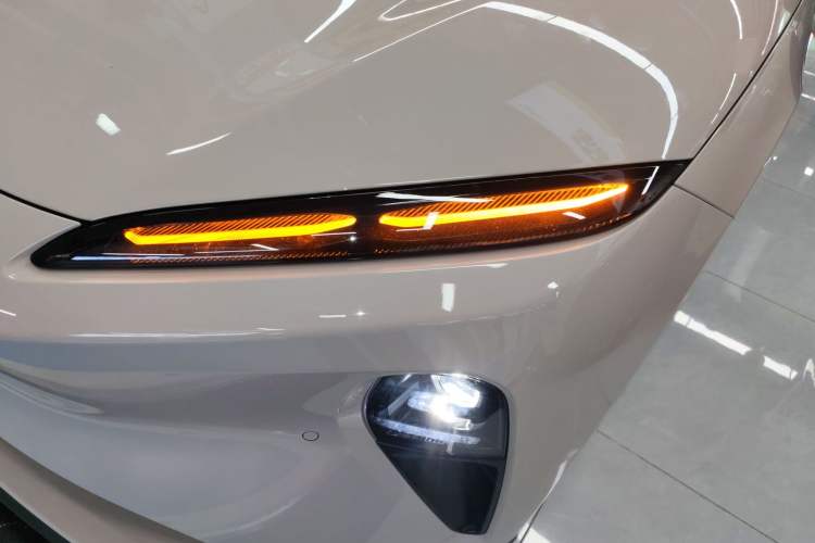 Used Nio ET5T 2024 75kWh Touring