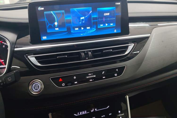 Used Changan CS75 2021 Honor Million Edition 280T DCT Luxury Model