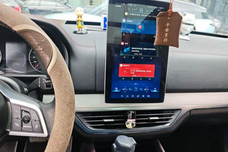 Used BYD Tang New Energy 2018 DM 2.0T All-Wheel Drive Smart Connect Advanced Model 7 Seats China V Emission Standard