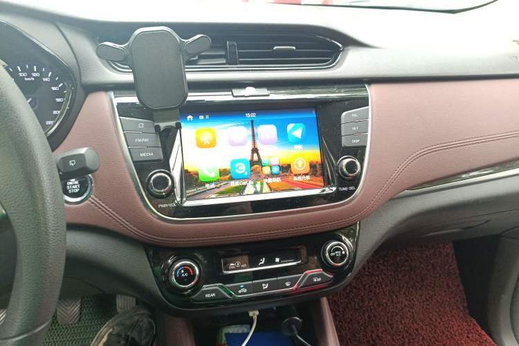 Used Changan Lingxuan 2017 1.6L Manual Elite Model