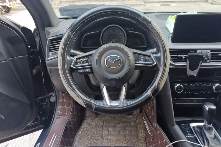 Used Mazda CX-4 2020 2.0L Automatic Two-Wheel Drive Blue Sky Luxury Edition
