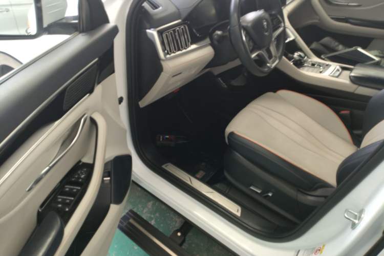 Used BYD Song PLUS New Energy 2021 DM-i 110KM Flagship PLUS Driver Seat