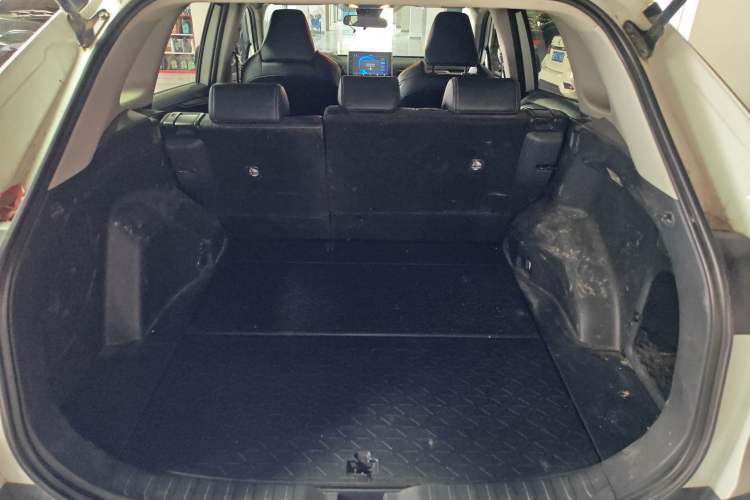 Used Toyota Wildlander 2020 2.0L CVT 4x4 Luxury Edition