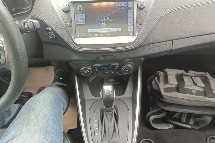 Used Ford Escort 2019 Revised Version 1.5L Automatic Enjoyment Type China VI Standard Audio And AC Panel