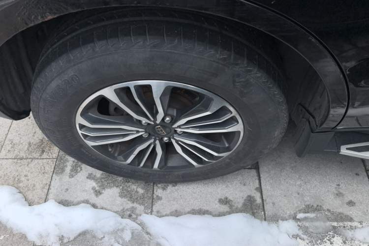 Used Geely Auto Vision X6 2016 1.3T CVT Flagship Model
