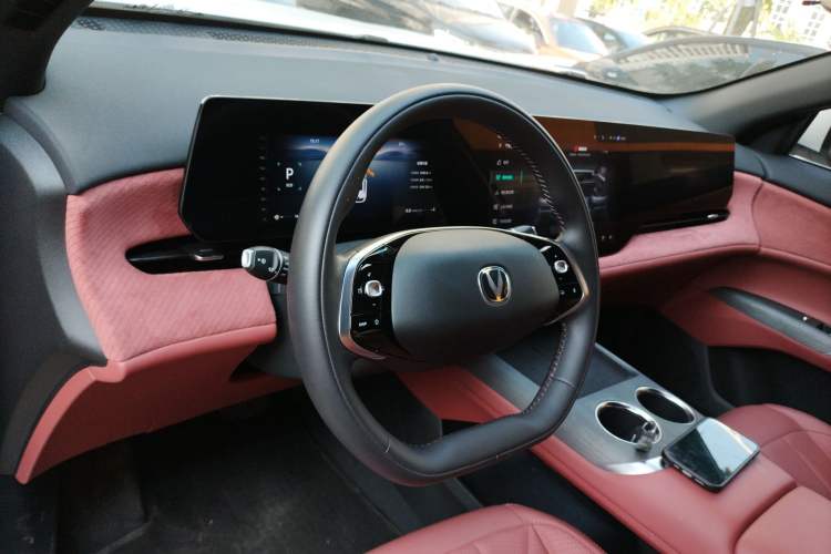 Used Changan CS75 PLUS 2025 4th Generation 1.5T New Blue Whale Smart Luxury Edition
