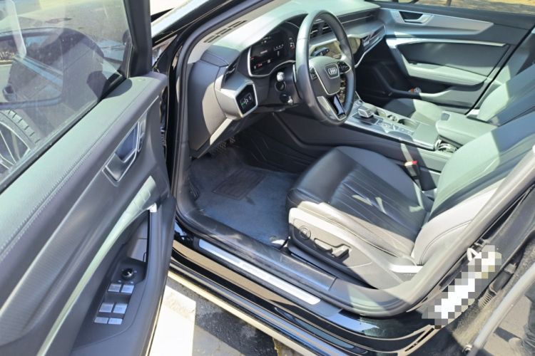 Used Audi A6 2023 allroad quattro 55 TFSI Explorer Edition