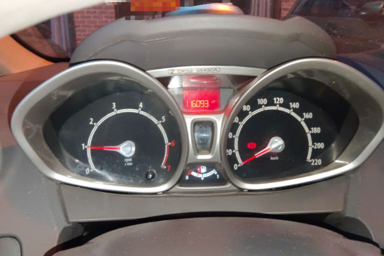 Used Ford Fiesta 2011 Hatchback 1.5L Automatic Fashion Edition
