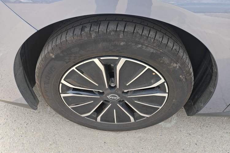 Used Nissan N6 2026 Model 180 Max
