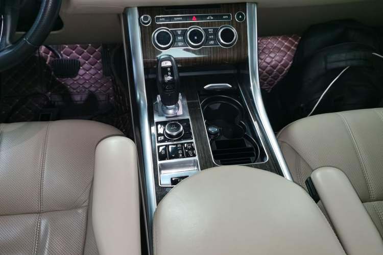 Used Land Rover Range Rover Sport 2014 3.0T V6 Gasoline Version U.S. Specification
