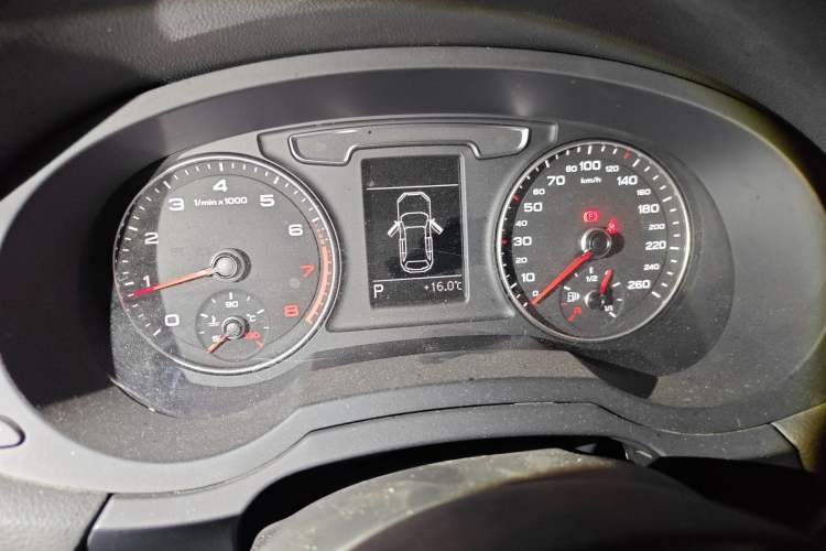 Used Audi Q3 2017 30 TFSI Fashion Model