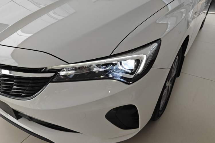 Used Buick Verano 2023 Pro Enjoyment Edition Left Front Headlight