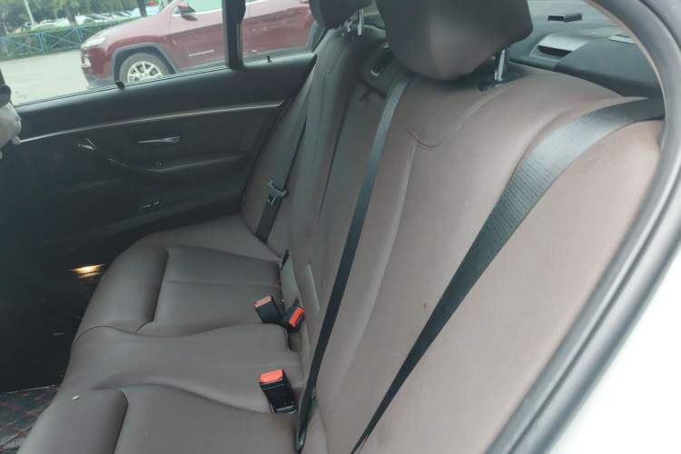 Used BMW 3 Series 2019 320Li M Sport Night Edition Left Rear Seat