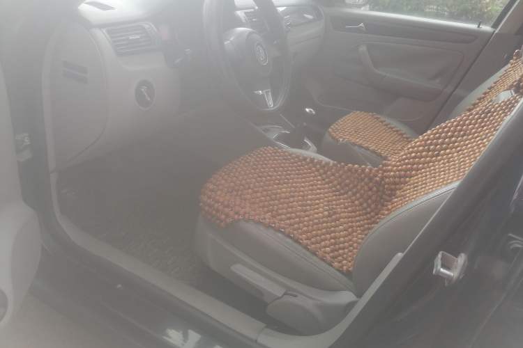 Used Volkswagen Bora 2012 1.6L Manual Comfort Model Driver Seat