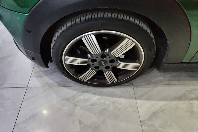 Used MINI MINI 2019 1.5T COOPER Artist Five-Door Edition
