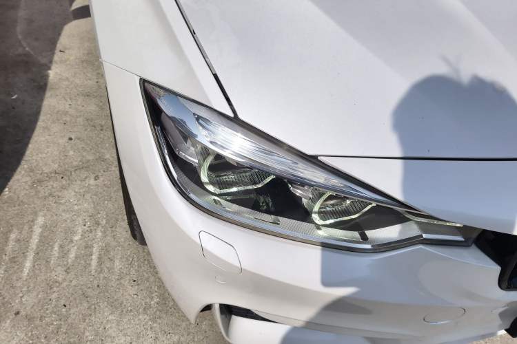 Used BMW 3 Series 2018 320Li Fashion Model Right Front Headlight