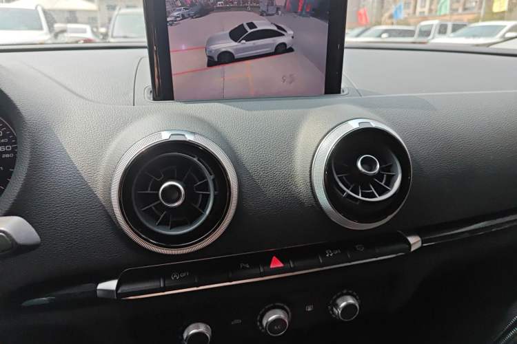 Used Audi A3 2020 Limousine 35 TFSI Fashion Edition China VI Emission Standard